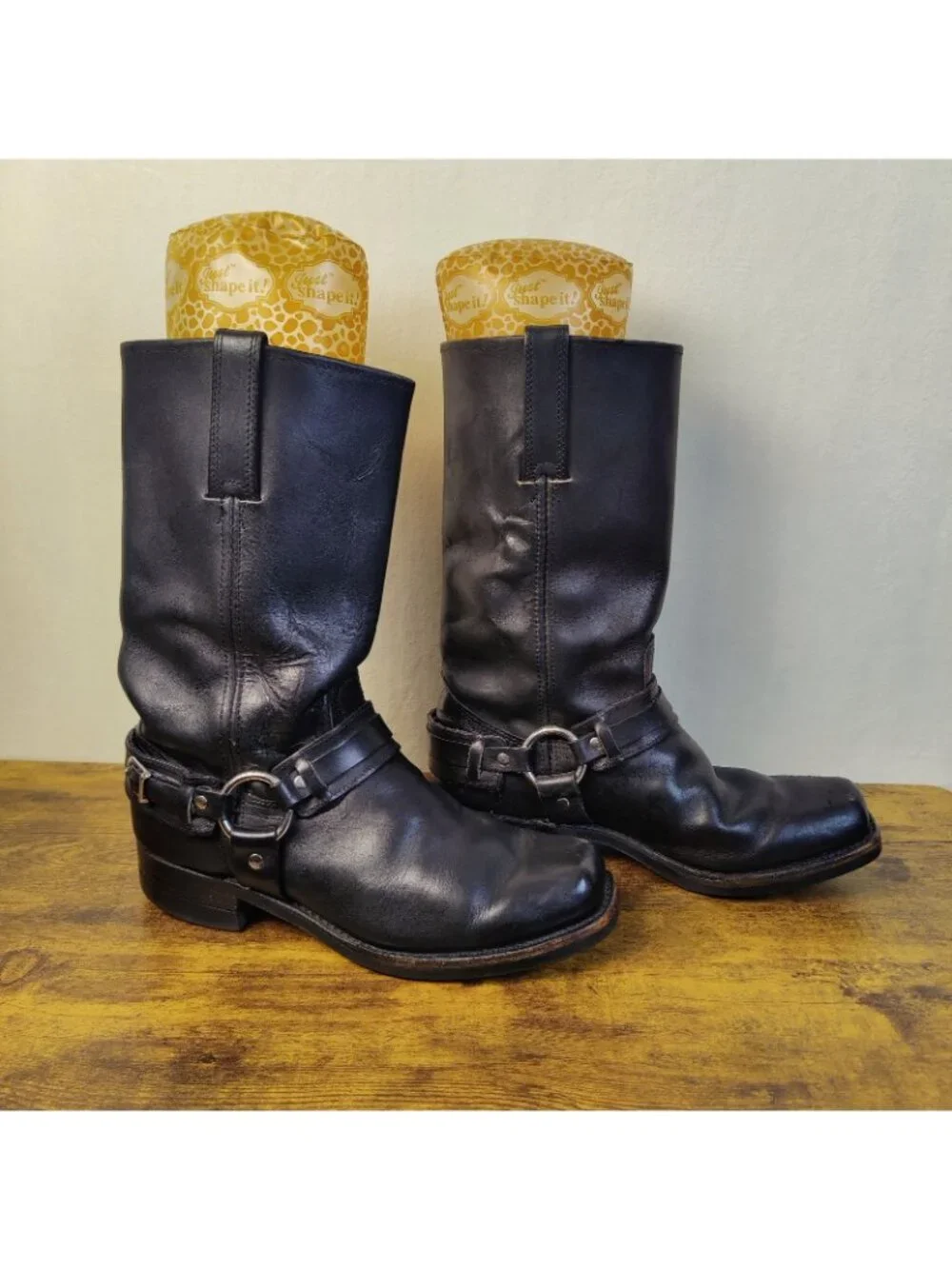 FRYE 10M Harness Boots Black Leather USA Biker MOTO Neoprene Oil Resistant